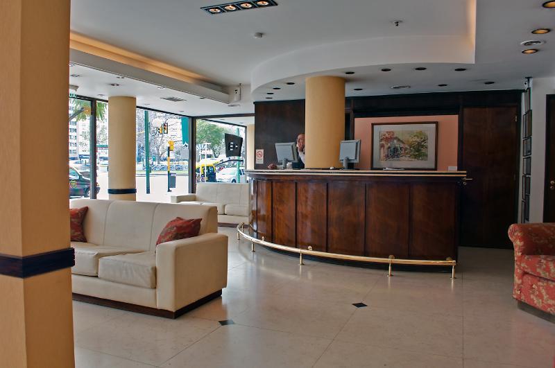 Embajador Hotel บัวโนสไอเรส ภายนอก รูปภาพ