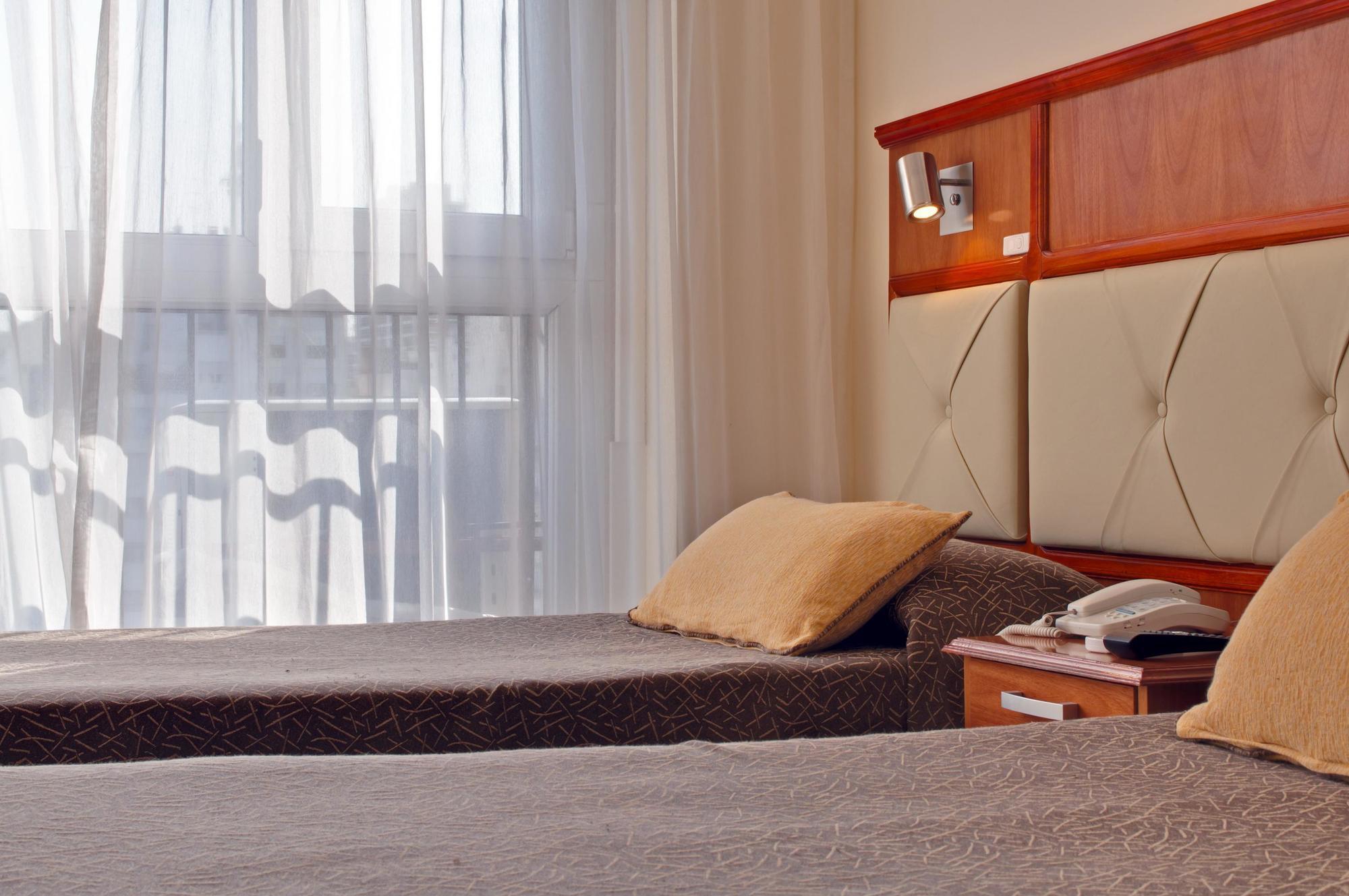 Embajador Hotel บัวโนสไอเรส ภายนอก รูปภาพ