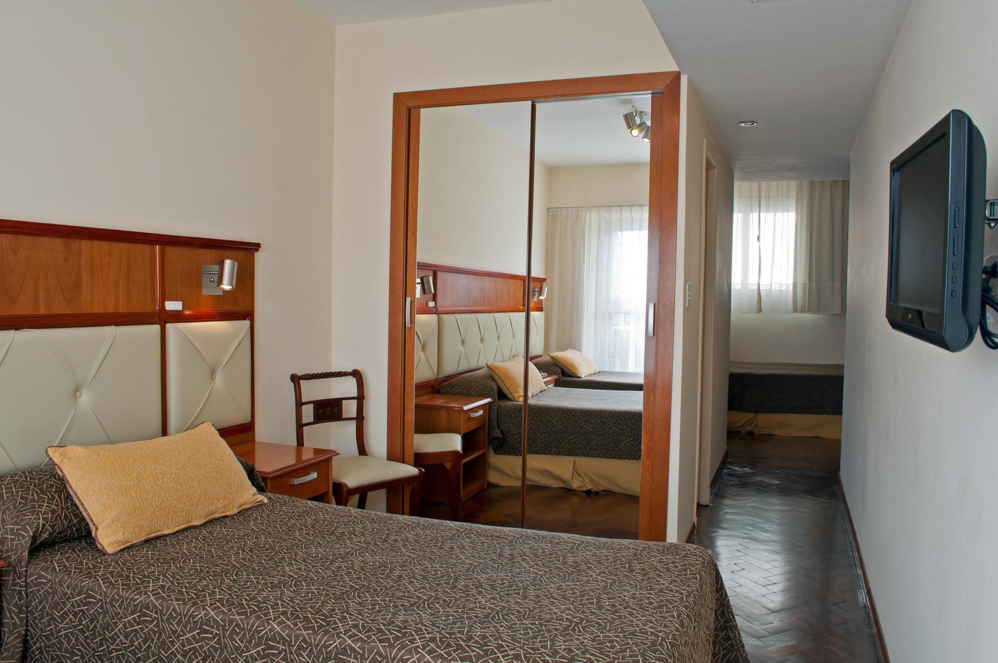 Embajador Hotel บัวโนสไอเรส ภายนอก รูปภาพ
