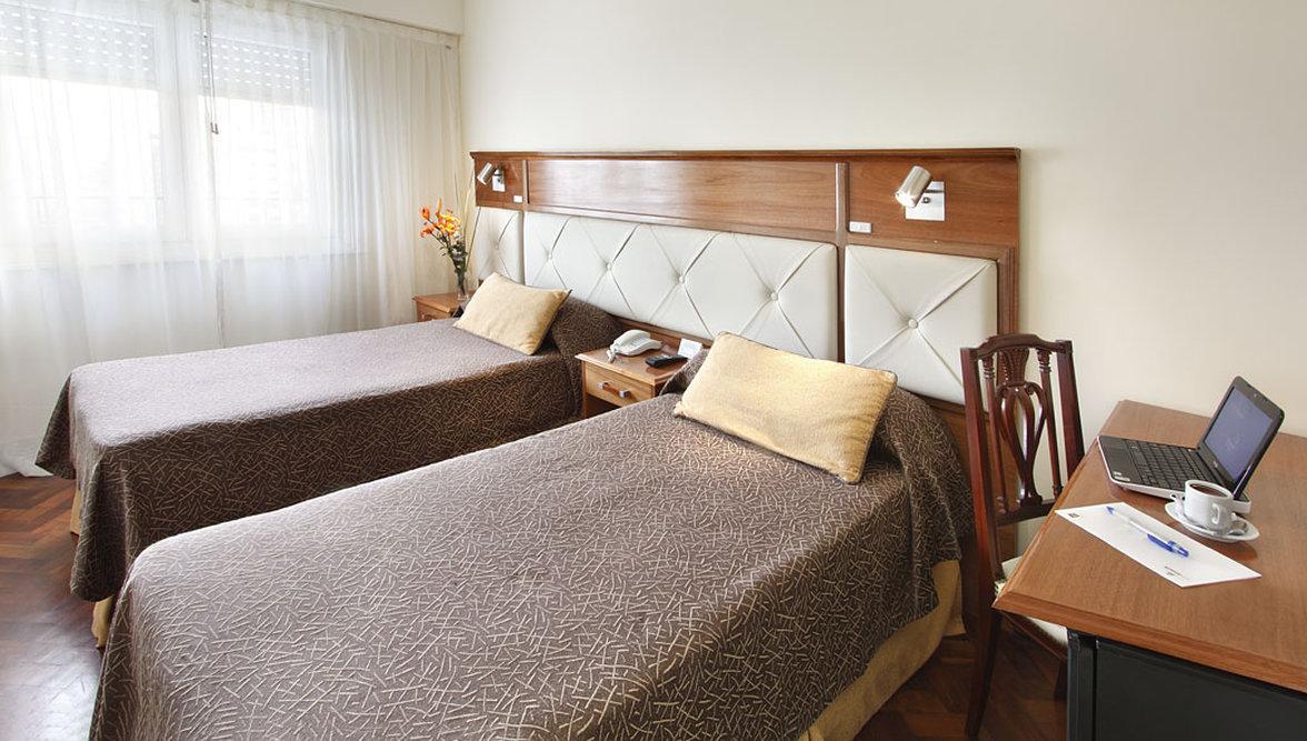 Embajador Hotel บัวโนสไอเรส ภายนอก รูปภาพ